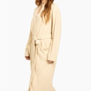 Line & Dot waffle knit Robe cream plus size